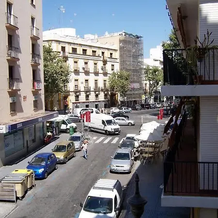 Rg Arenal Apartment Seville